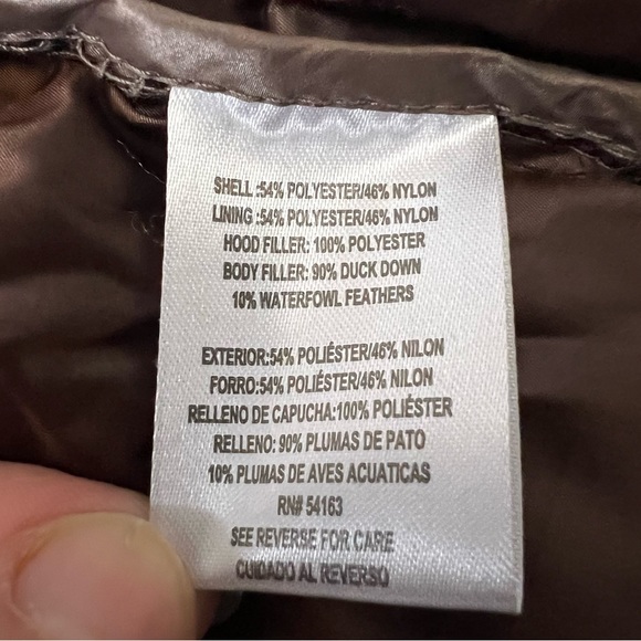 Andrew Marc champagne packable lightweight premium down puffer jacket - Picture 8 of 16